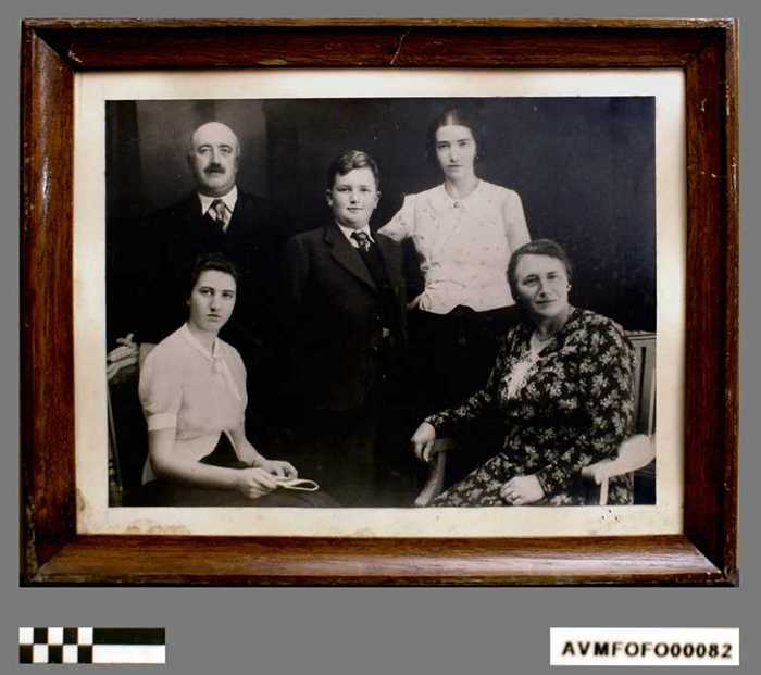 Portret familie Roose te Heist