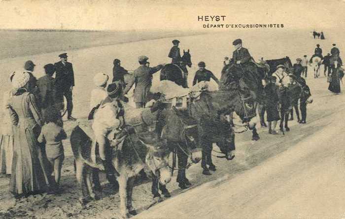 Heyst - Départ d'excursionnistes