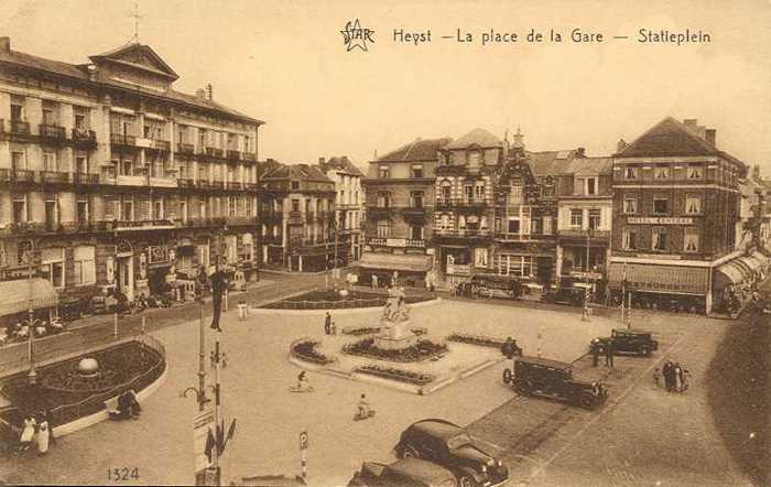 Heyst - La place de la Gare - Statieplein