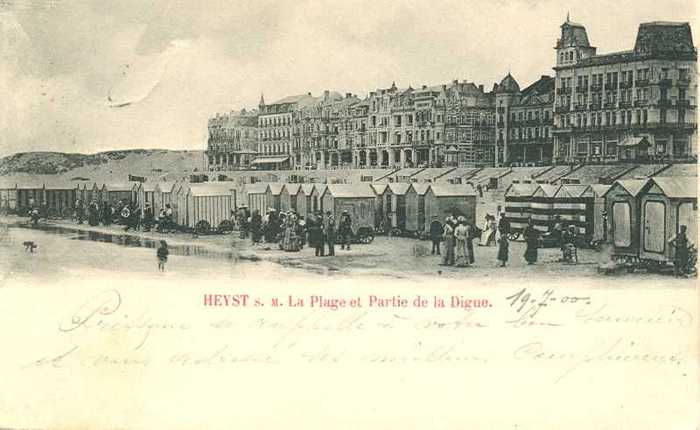 Heyst s.M.- La Plage et Partie de la Digue