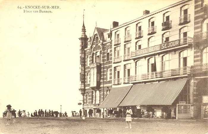 Knocke-sur-Mer - Place van Bunnen