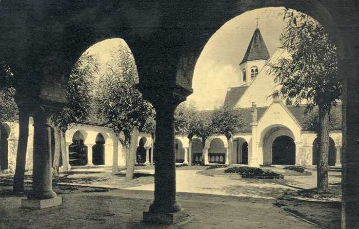 Knokke-Zoute - Kerk van de Heilige Rozenkrans