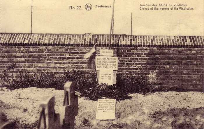 Zeebrugge - Tombes des héros du Vindictive