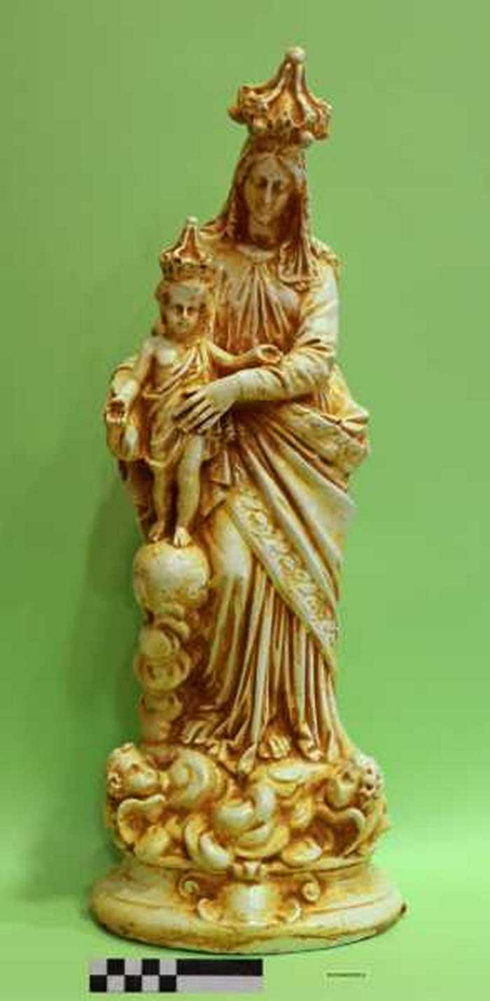 Maria met kind, beiden met kroon