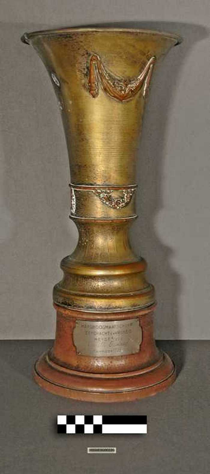 Trofee - Handboogmaatschappij Eendracht en Vrijheid - Vanhille Gustaaf - Kampioen 1929