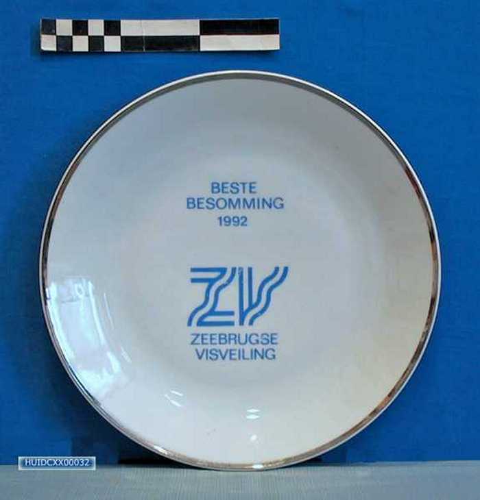 Porseleinen bord: Beste Besomming 1992 ZV Zeebrugse Visveiling