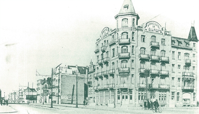 1929 - De statige hoekgevel van Grand Hôtel de L’Europe uit 1913 